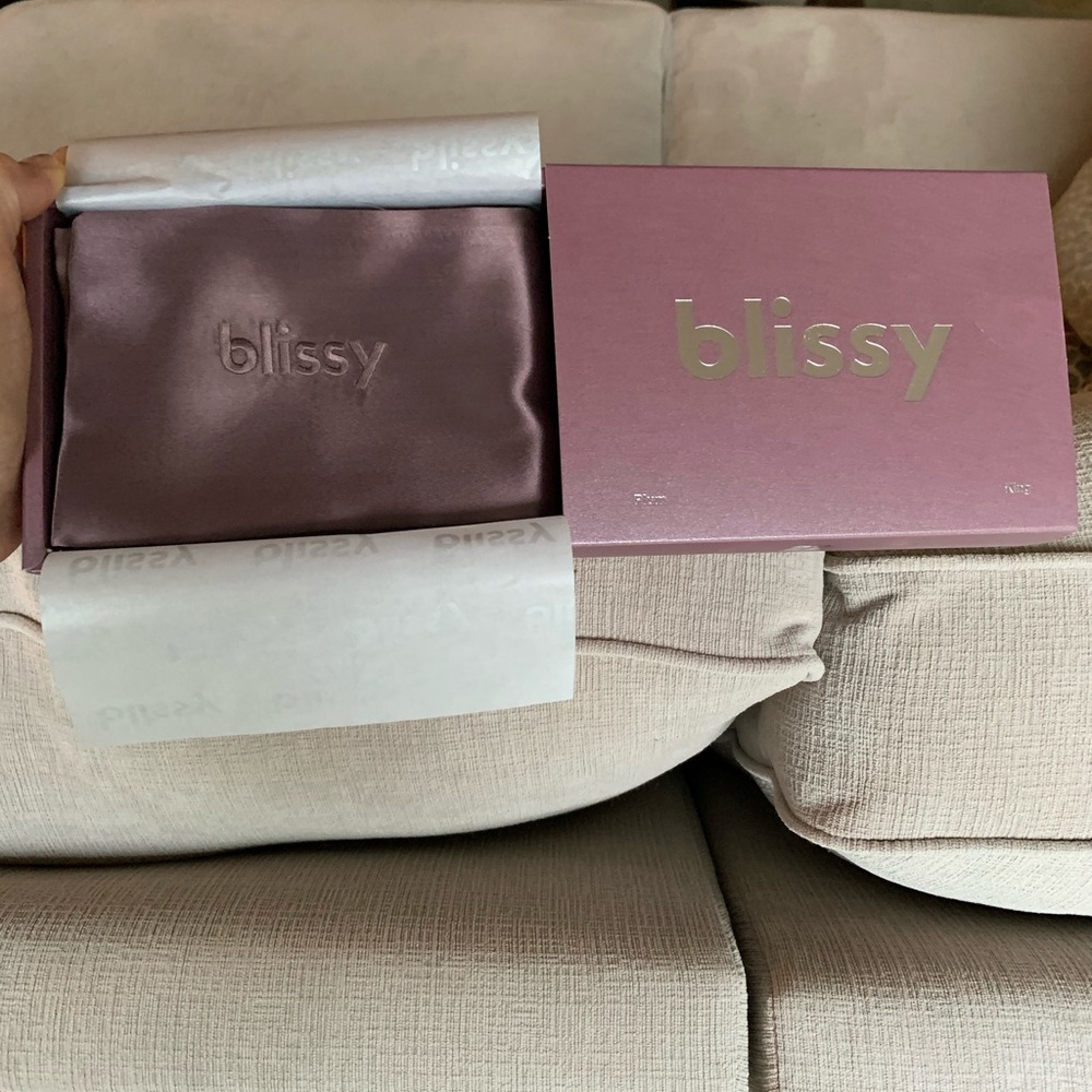 Set of two plum Blissy, silk king pillowcases